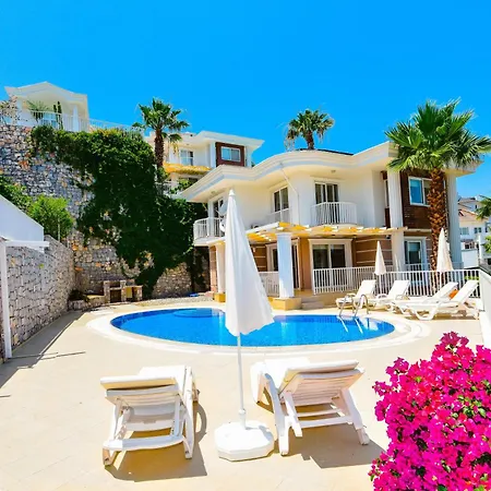 Tia ヴィラ オルタジャ